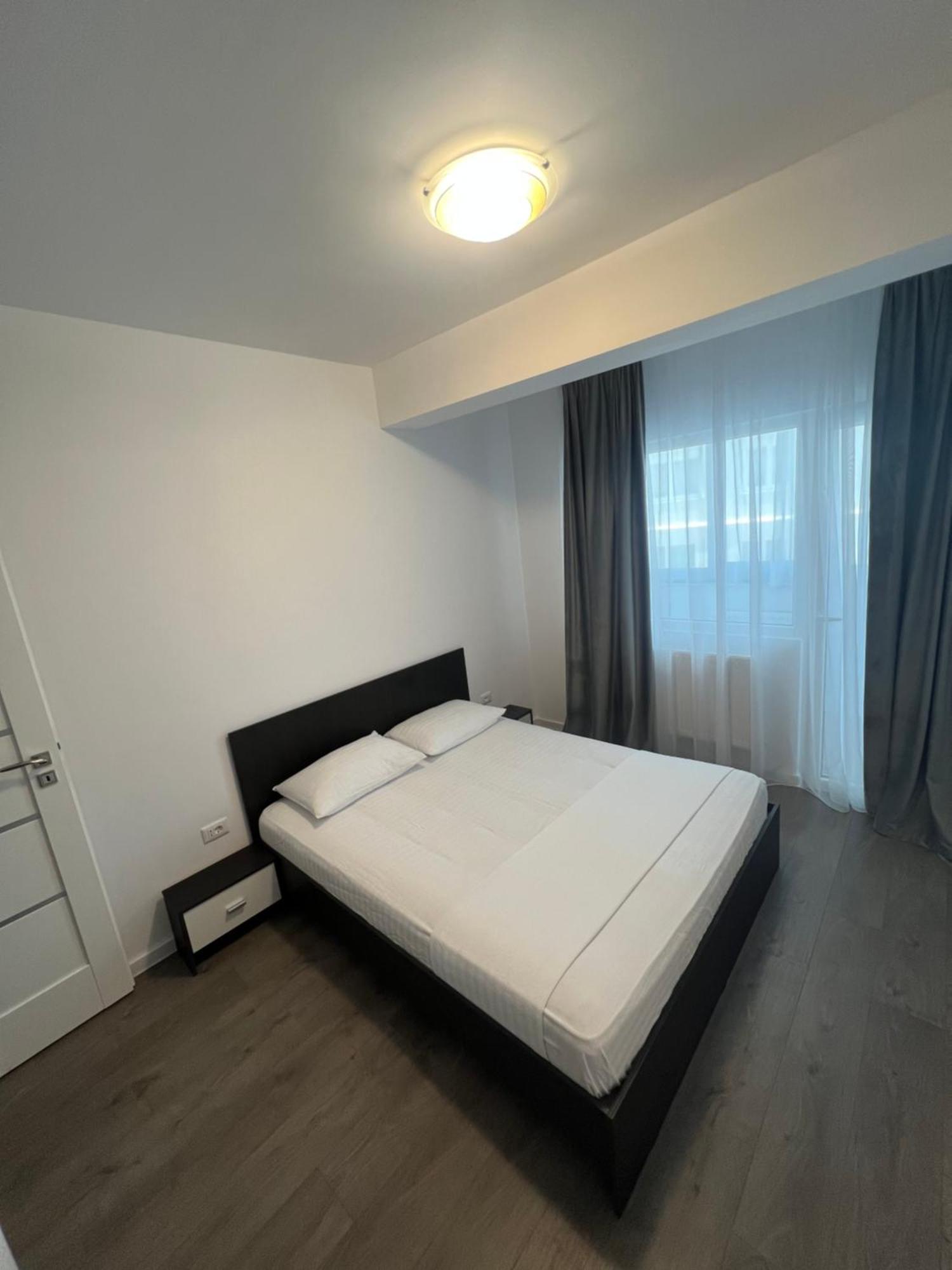 Sunny Apartments Suceava 64 Bagian luar foto